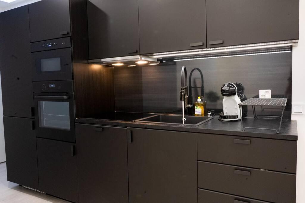 Apartmán 3H,K,P - Keskellae Tamperetta Kaunis Parvekkeellinen Uusittu Kolmio Exteriér fotografie