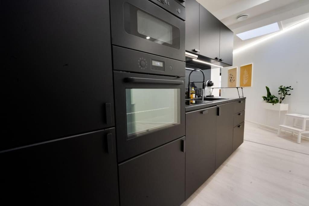 Apartmán 3H,K,P - Keskellae Tamperetta Kaunis Parvekkeellinen Uusittu Kolmio Exteriér fotografie